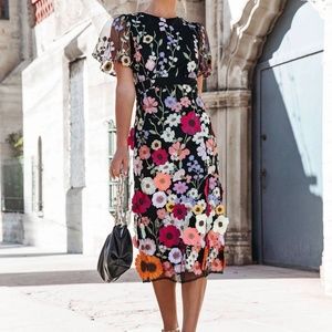 GEORGINA FLORAL APPLIQUE MIDI DRESS - BLACK